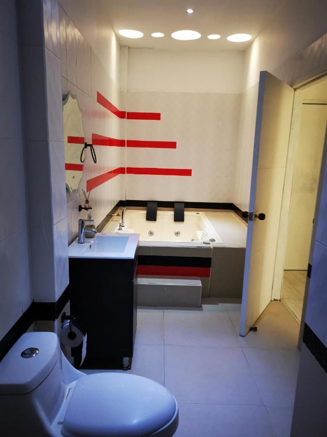 Casa Amazilia Hotel Leticia Bagian luar foto